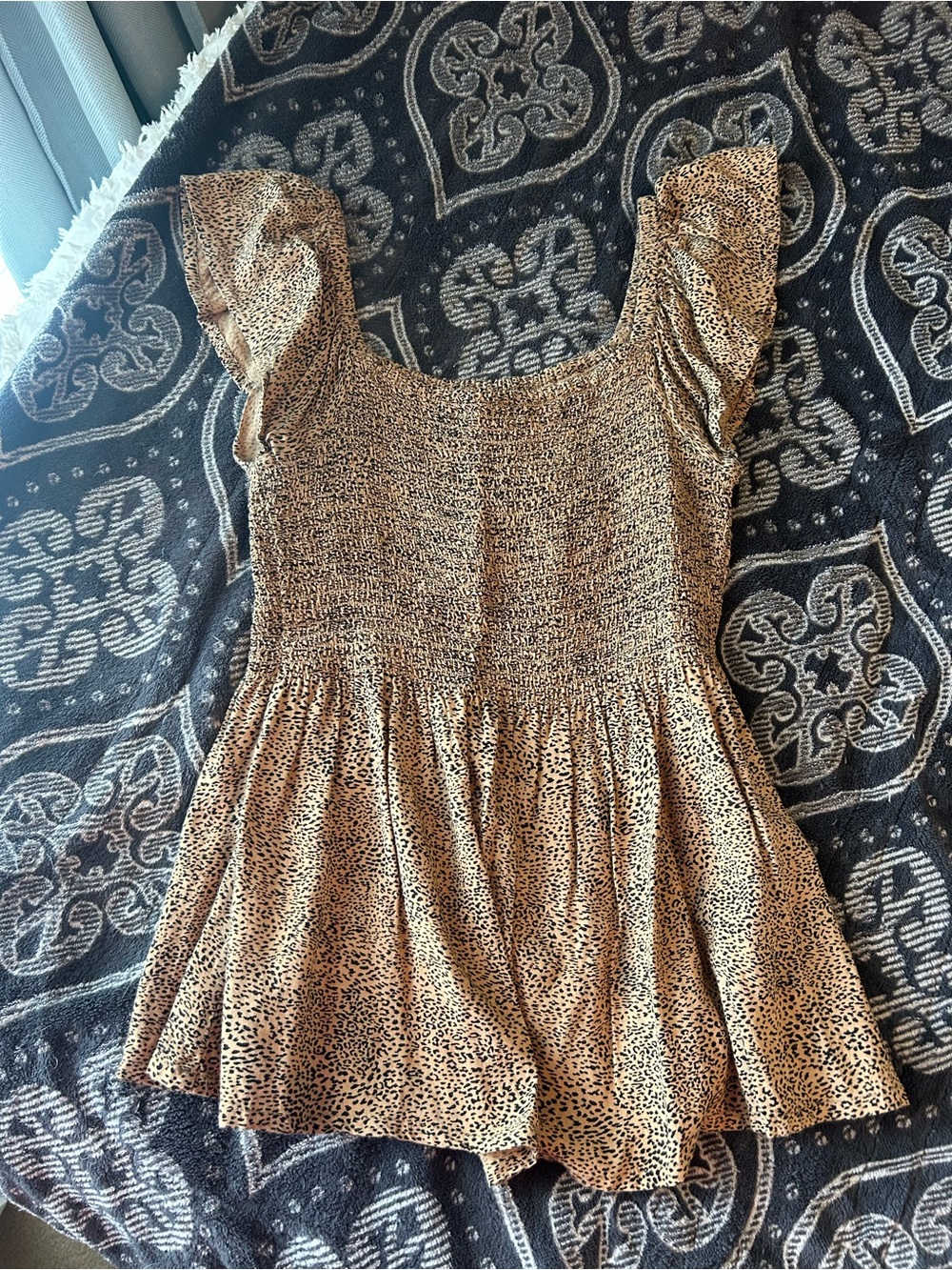 Smocked Flutter Sleeve Leopard Print Women's Top - Brown